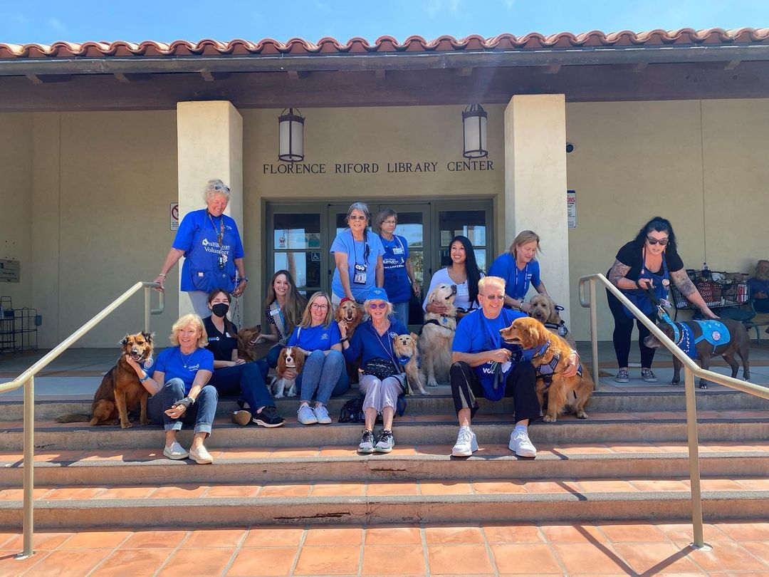 San Diego Humane Society volunteers